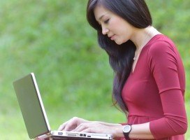Benefits of Synchronous and Asynchronous e-Learning