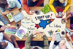 eLearning Startups: 8 Ultimate Tips For Flying Solo
