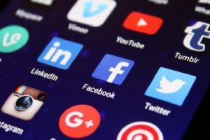 5 Tips To Enhance Your Professional Development Strategy Through Social Media