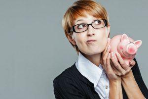 Can Your Organization Afford Online Training? 5 Major Costs Involved
