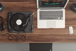 Becoming A Music Teacher: 7 Online Music Courses To Take