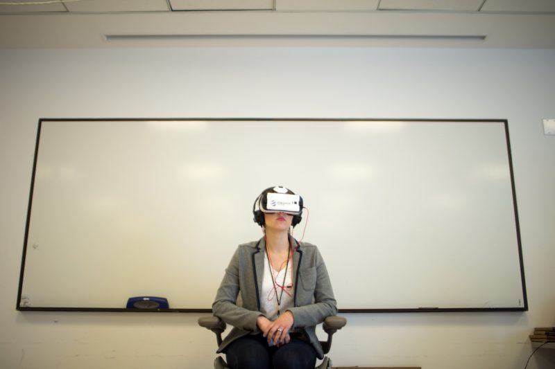 My online journal pros and cons of virtual reality in classroom
