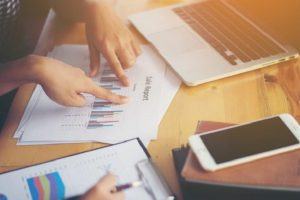 Online Vs. Blended Learning Courses: Which Are Right For You?
