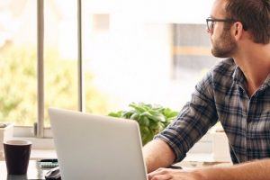 6 Tips To Work From Home Online And Combine Your Study And Job
