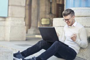 3 Growing Industries To Work In By Studying Online