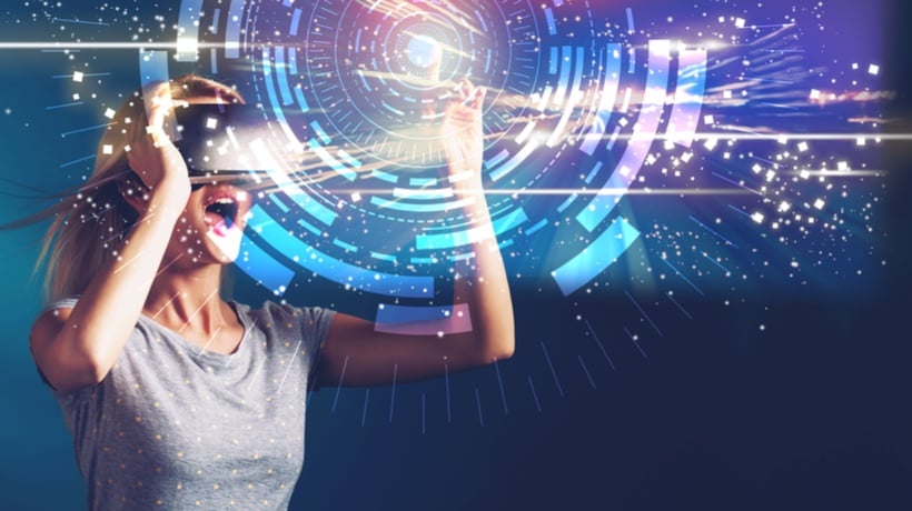 Immersive Learning: The Potential of VR in Online Education - Featured Image