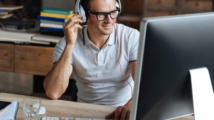 4 Examples Of How To Effectively Use Audio For Your eLearning
