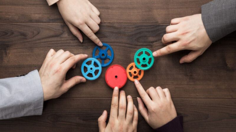 7 Roles Instructors And Facilitators Play In Instructor-Led Training With An LMS